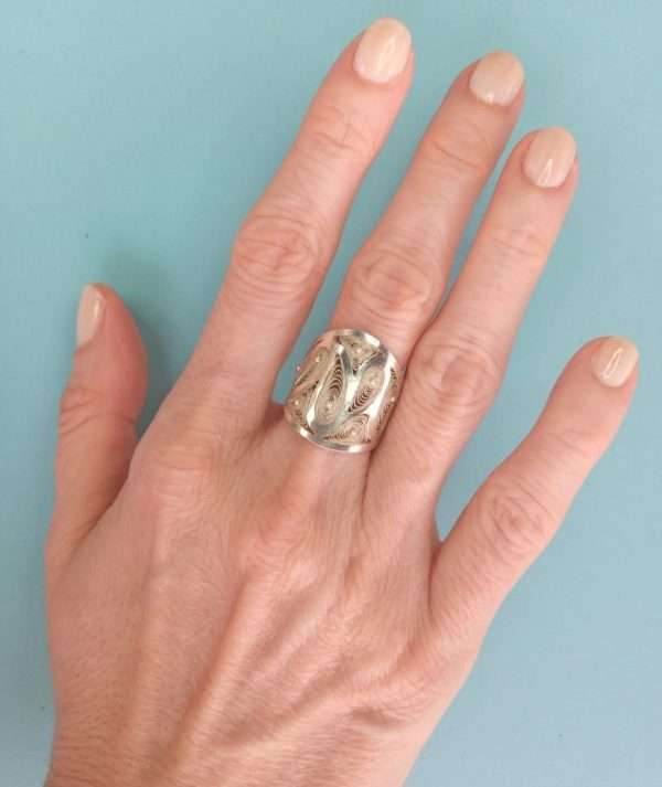 Handmade Filigree Ring made by ARTEMANOS