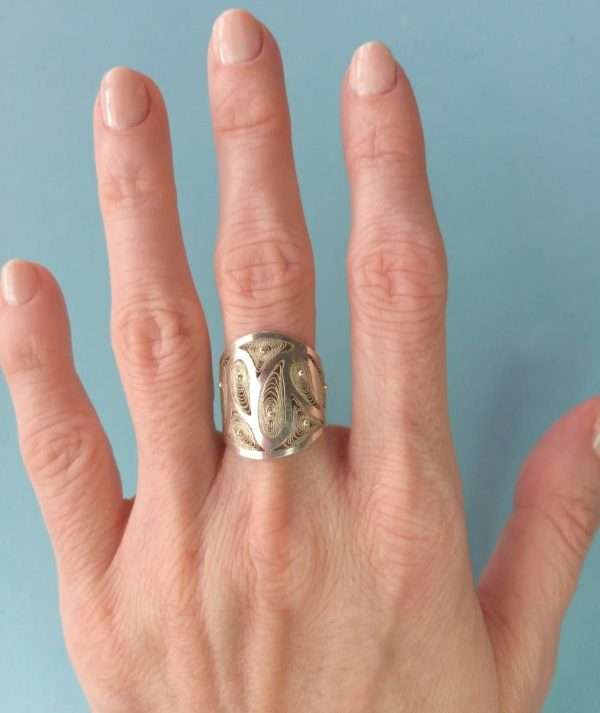 Handmade Filigree Ring made by ARTEMANOS