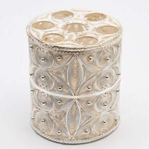 Pencil Holder in Silver Filigree made by ARTEMANOSDeco