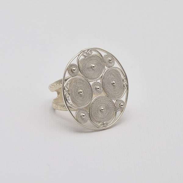 Filigree Ring made by ARTEMANOS