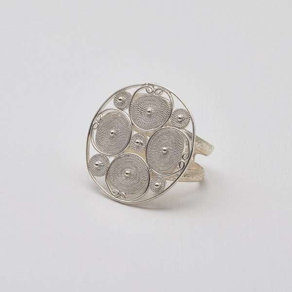 Filigree Ring made by ARTEMANOS