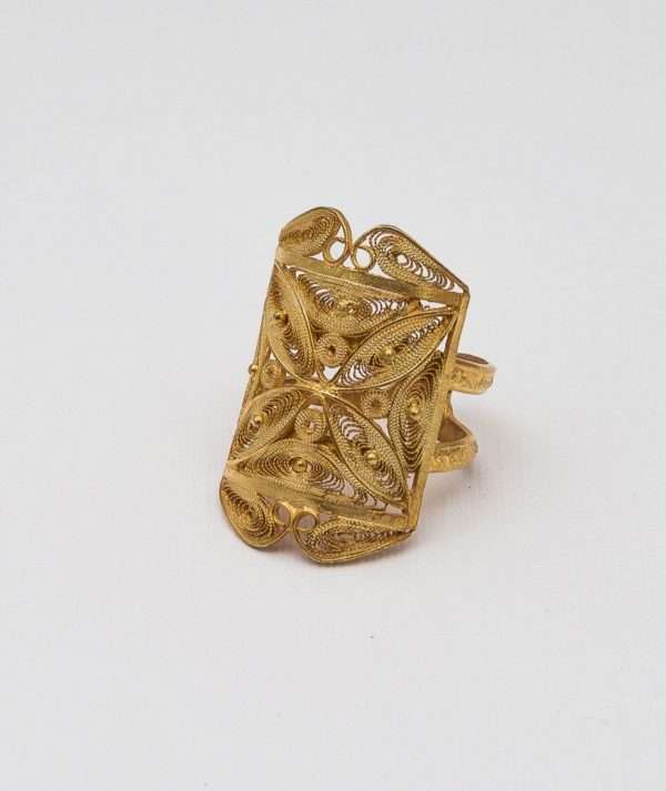 Rectangular Filigree Ring made by ARTEMANOS
