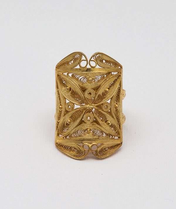 Rectangular Filigree Ring made by ARTEMANOS