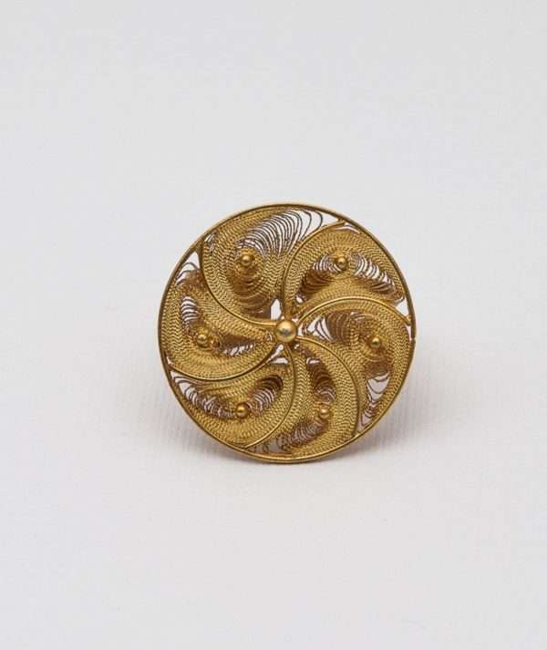Circular Filigree Ring made by ARTEMANOS
