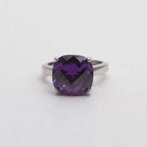 Lilac Ring made by ARTEMANOS