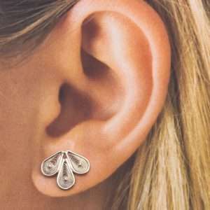 Flowers Filigree Earrings made by ARTEMANOS