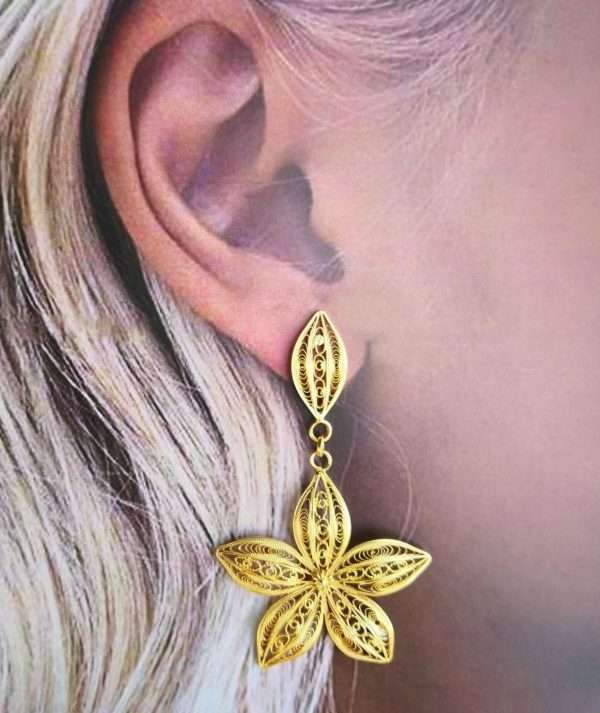 Statement Flower Earrings made by ARTEMANOS