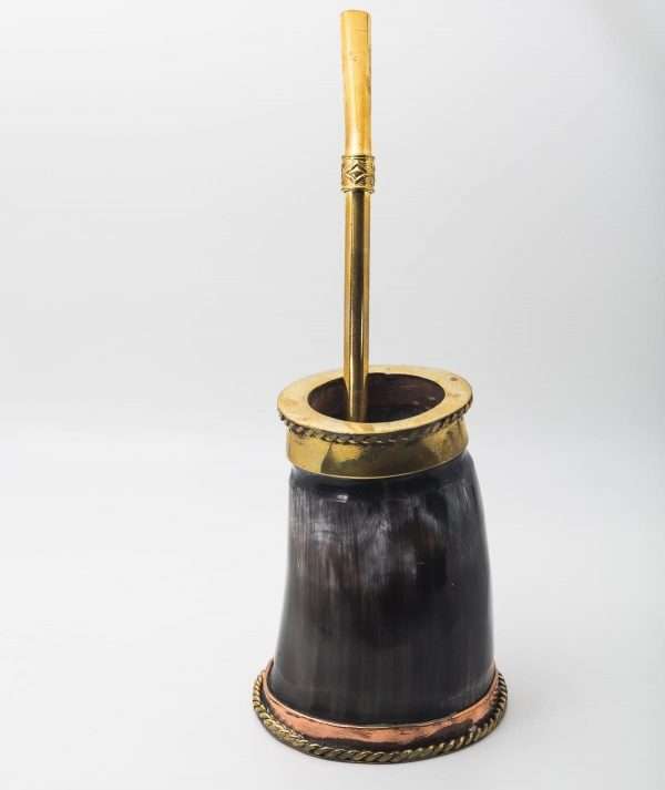 Gourd and Straw in Bronze made by ARTEMANOS